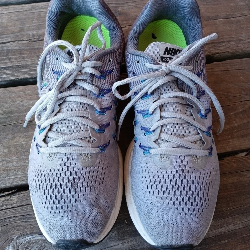 Nike Zoom Pegasus 33 Gray/Black/Blue Running Shoes Size 10.5 Men's. 183pm